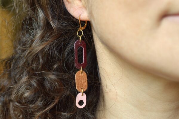 Boucles cuir pendantes