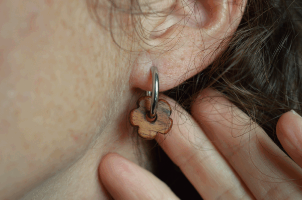 petites créoles fleuries noyer