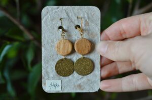 boucles d'oreilles pendantes hêtre