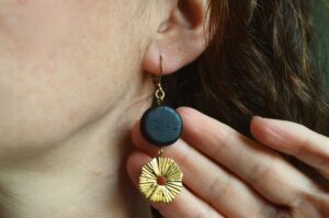 boucles d'oreilles pendantes wengé