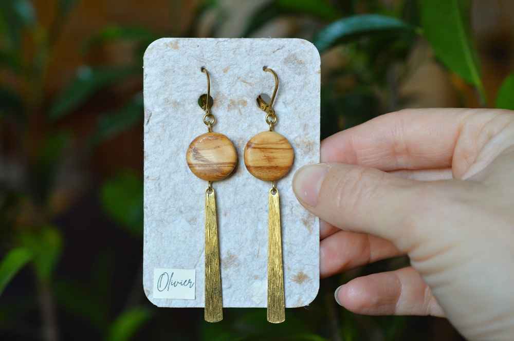 Boucles d'oreilles pendantes olivier – Image 2