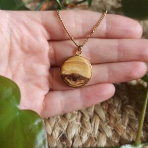 Collier en bois d'olivier rond