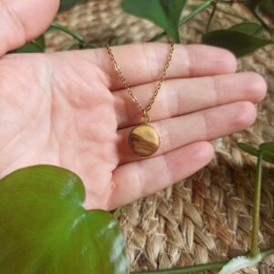 Collier en bois d'olivier rond