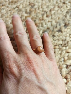 bague minimaliste en poirier