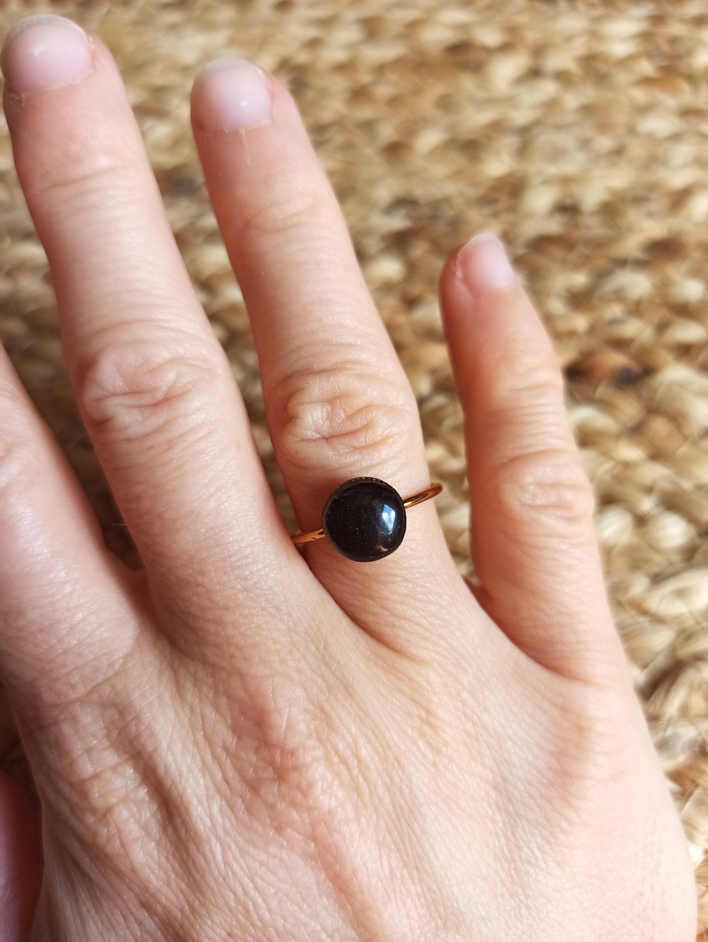 bague minimaliste ébène