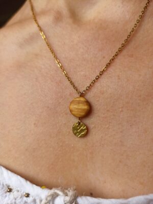 Collier en olivier