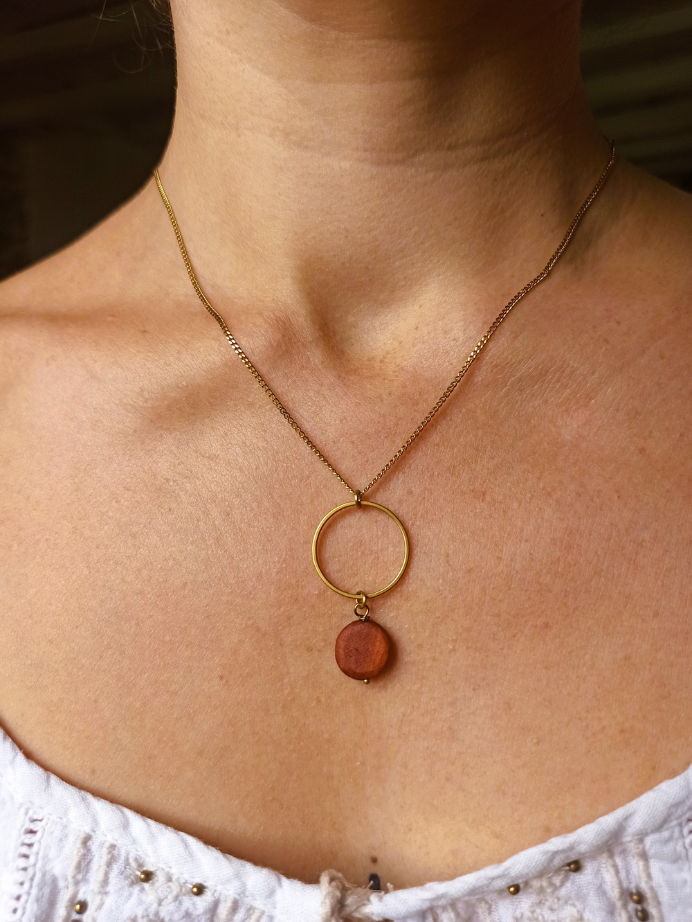 Collier en poirier
